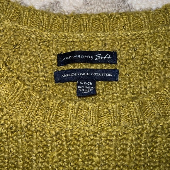 American Eagle Avocado Green Sweater - S - Picture 2 of 8